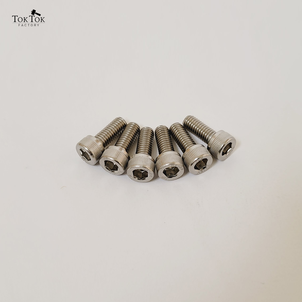 15mm 육각볼트 (ABS발판V2 기둥 고정용 6개)
