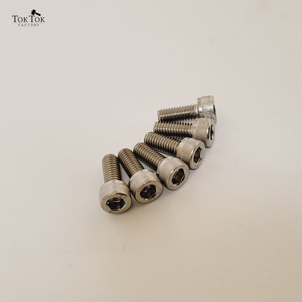 15mm 육각볼트 (ABS발판V2 기둥 고정용 6개)